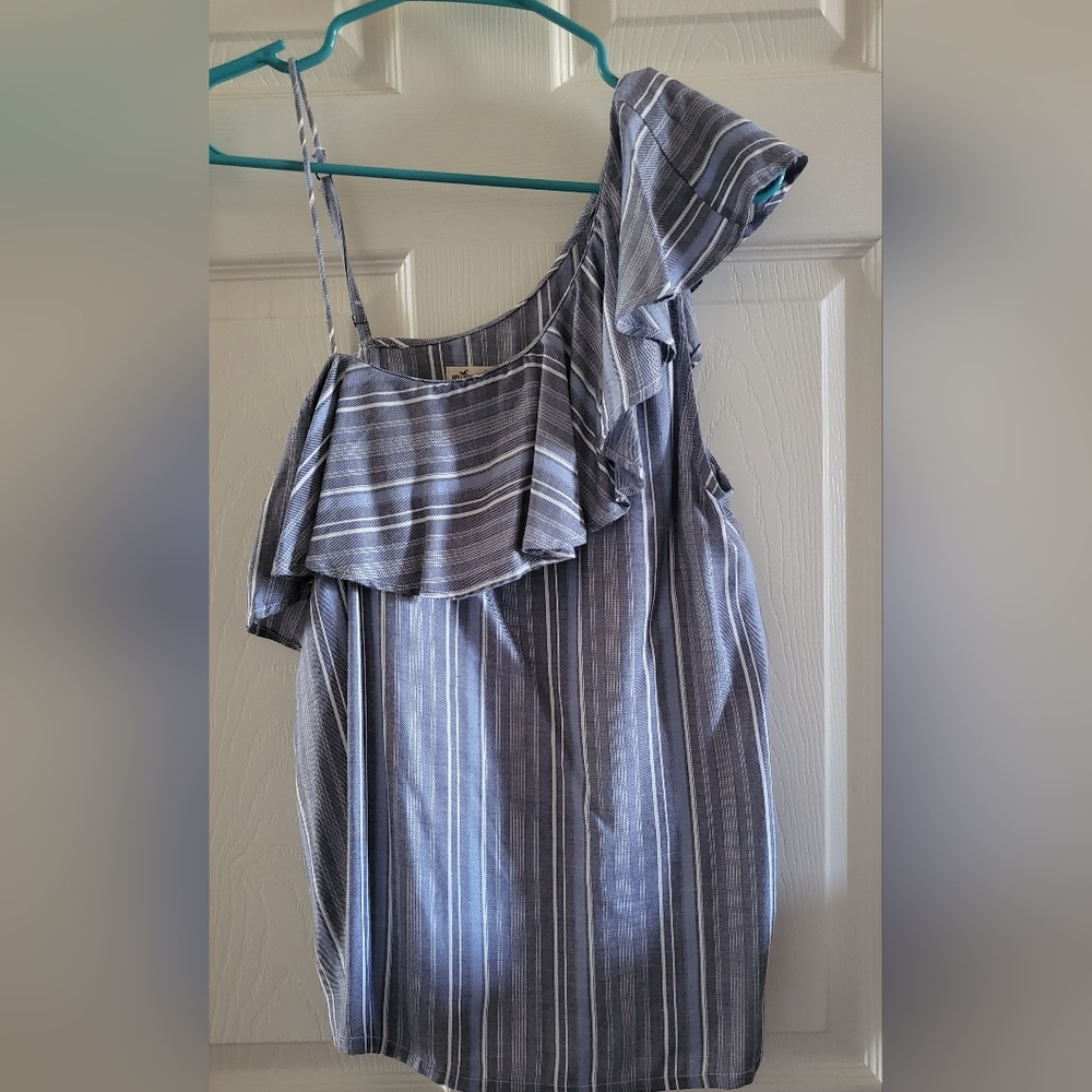 One shouldered blouse